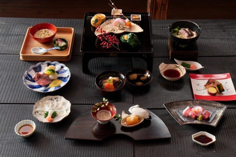 From Narita Airport: Layover Tour to Sake Brewery Gastronomy - Sake Tasting Experience