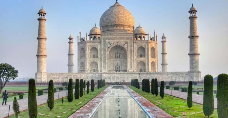 From New Delhi : 1-day Private Taj Mahal & Agra Tour by Car - Pickup and Dropoff Options