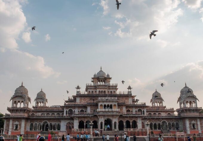 From New Delhi: Jaipur 1-Day Guided City Tour With Pickup - Frequently Asked Questions