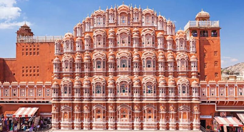From New Delhi: Jaipur Guided City Tour With Hotel Pickup - Guided Experience
