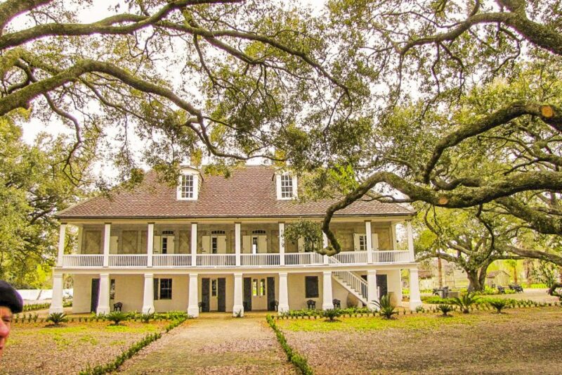From New Orleans: Whitney Plantation Ticket & Transportation - Transportation and Meeting Point