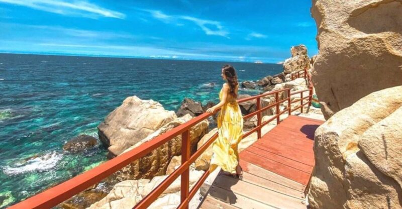 From Nha Trang: Discover Phan Rang Scenic Trip & Vinh Hy Bay - Ninh Thuan Grape Farm