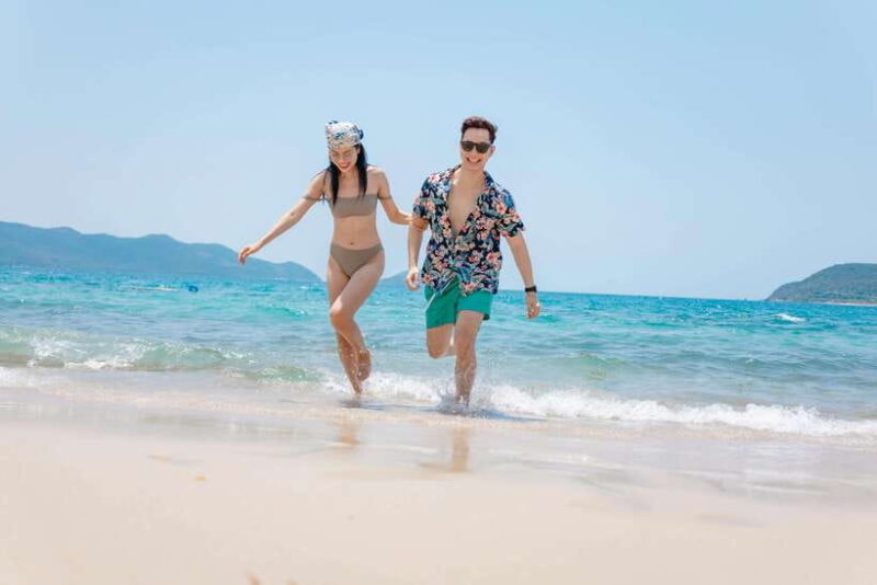 From Nha Trang: Snorkeling, BBQ and Mud Bath Day Trip - Snorkeling at Mun Island Marine Park