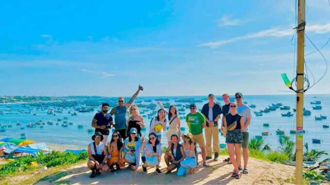 From Nha Trang To Mui Ne Day Best Trip Sunset Private Tour - Meeting Point and Departure