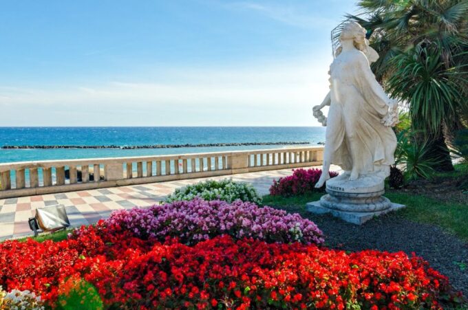 From Nice: Italian Riviera, Monaco, & Monte Carlo Tour - Booking Information and Tour Details