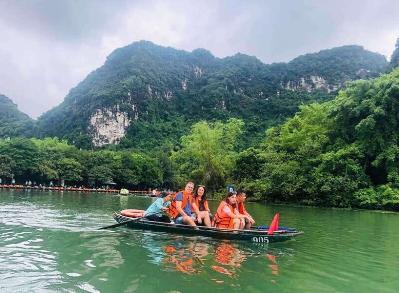 From Ninh Binh: 1 Day Bai Dinh-Trang An-Mua Cave Small Group - Mua Cave Hike