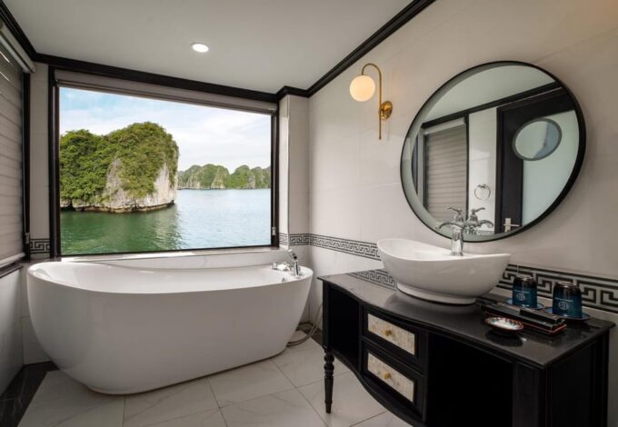 From Ninh Binh : 2-3 Days Lan Ha Bay- Balcony, Jacuzzy Cabin - Booking and Cancellation
