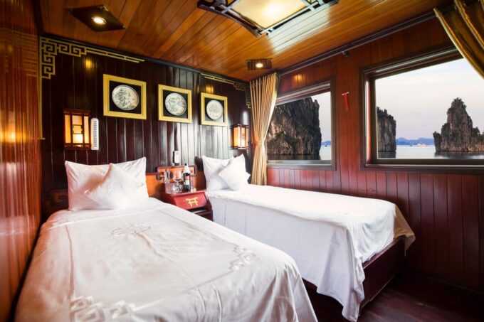 From Ninh Binh: 2-Day Bai Tu Long Bay on Dragon Pearl Cruise - Return to Hanoi