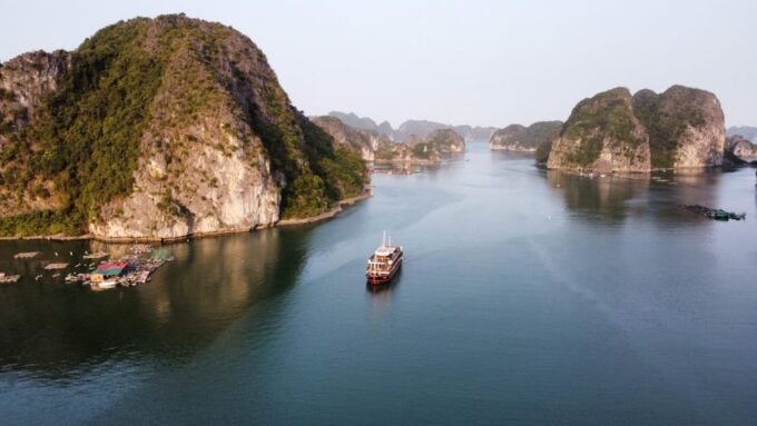 From Ninh Binh: 2Days Cozy Boutique Lan Ha Bay Cruise & BBQ - Cycling in Viet Hai Village