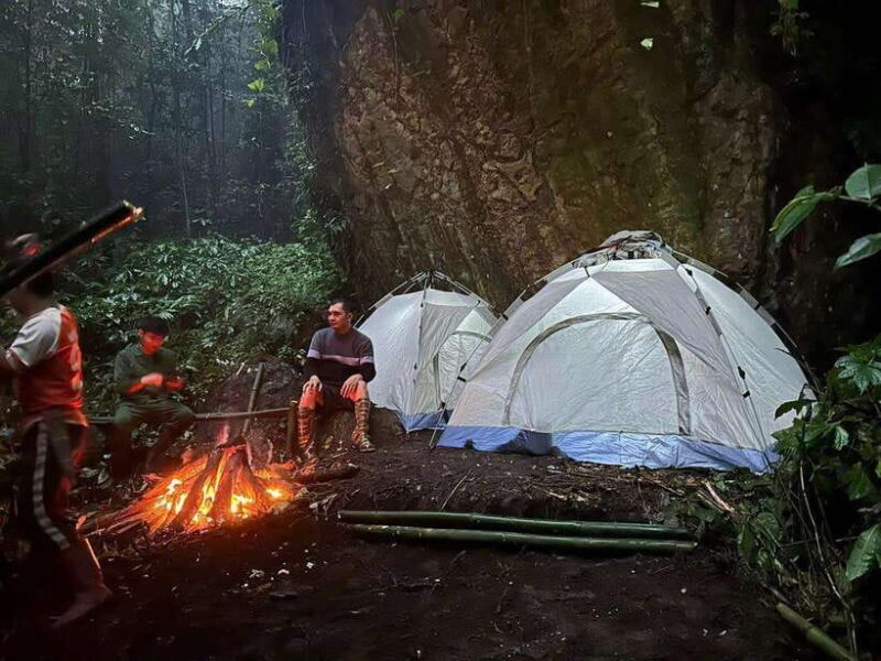 From Ninh Binh : 3DAYS Pu Luong Peak Cloud Hunting, Camping - Group and Guide Details