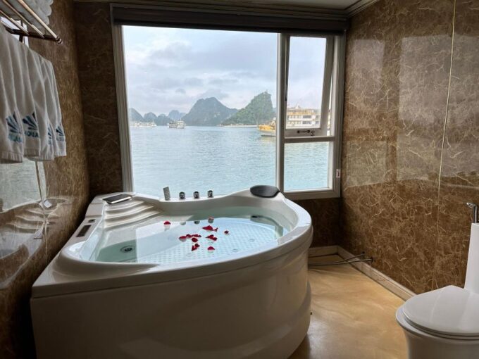 From Ninh Binh: Ha Long Bay 5 Star Cruise, Private Balcony - Cruise Highlights