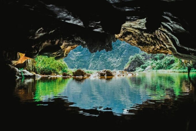 FROM NINH BINH: HOA LU – CYCLING - TAM COC –MUA CAVE - Cuisine and Dining