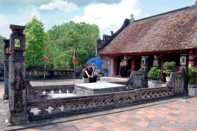 From Ninh Binh: Hoa Lu, Trang An & Mua Cave Small-Group Tour - Tour Inclusions and Exclusions