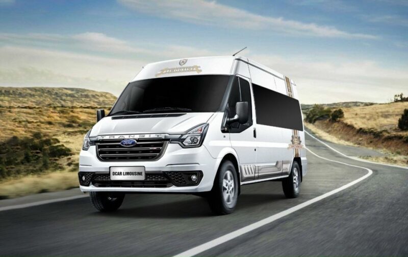 From Ninh Binh: Transfer to Ha Long Bay by Limousine Minivan - Vehicle Specifications
