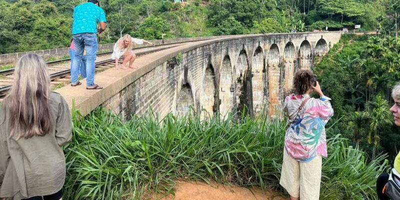 From Nuwara Eliya: Ella City Tour with Little Adam's Peak - Setting the Scene: What This Tour Offers