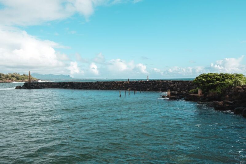 From Oahu: Kauai Movie Tour & Helicopter Adventure - Key Points