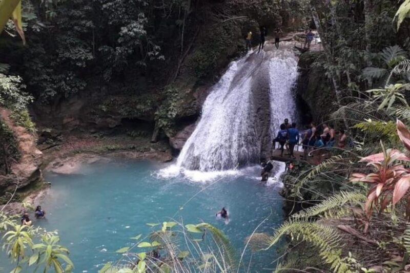 From Ocho Rios: Blue Hole, Dunns River & Tubing Tour - Float Down White River