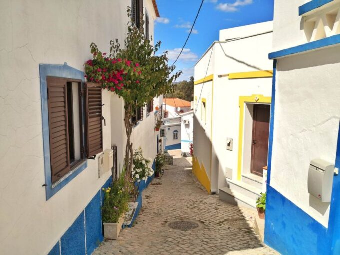 From Olhão: Alcoutim Village Trip With Boat Ride and Castle - Group Size and Pickup