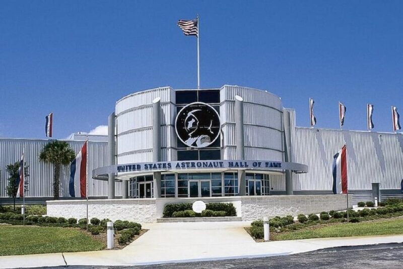 From Orlando: Small Group Kennedy Space Center 1-Day Tour - Group Size and Transportation