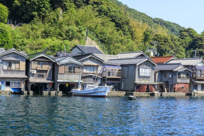 From Osaka: Amanohashidate and Ine Bay Tour With Lunch - Exploring Amanohashidate