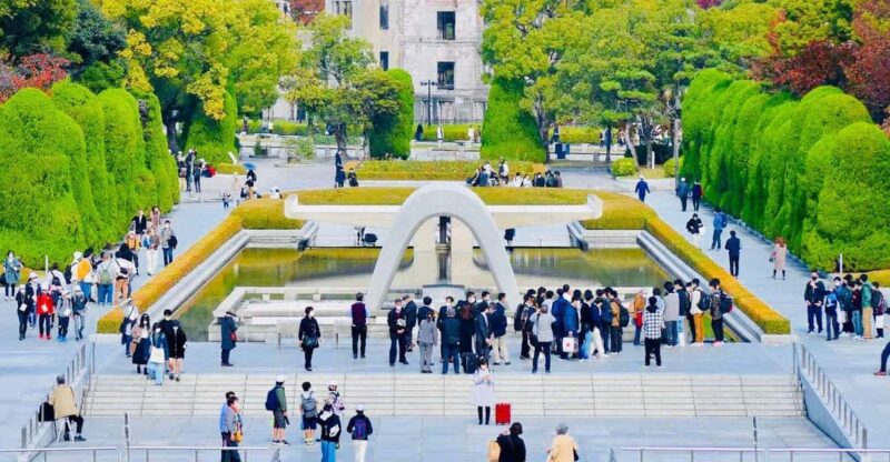 From Osaka/Kyoto: Hiroshima and Miyajima Private Tour - Key Points