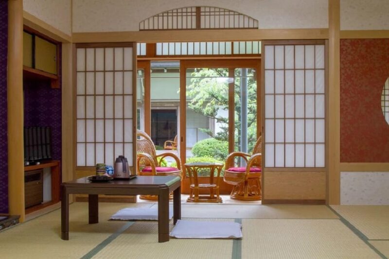 From Osaka: Mount Yoshino and Mount Koya 2-Day Tour - Participant Information