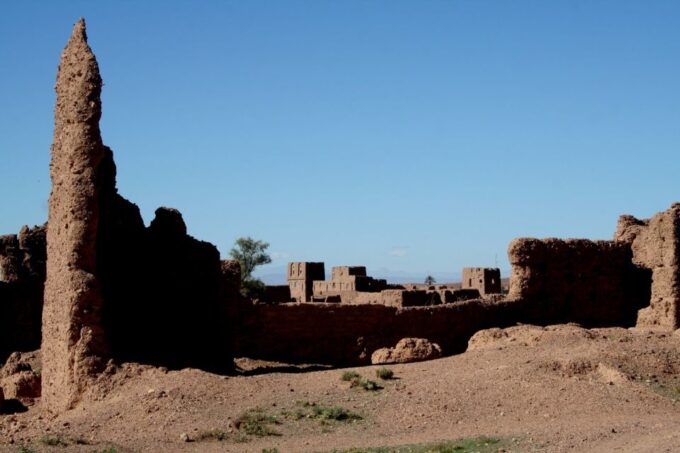 From Ouarzazate: Todra Gorges and 1000 Casbahs Road Day Tour - Kelaa MGouna and Persian Roses