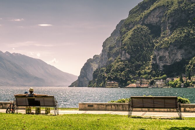 From Padua, Full Day Guided Tour of Verona and Garda Lake - Visiting Lake Garda and Lazise