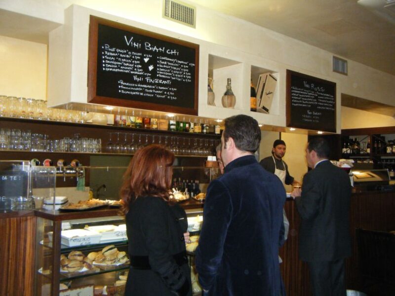 From Padua: Walking & Wine Tasting City Tour - Group Size and Languages