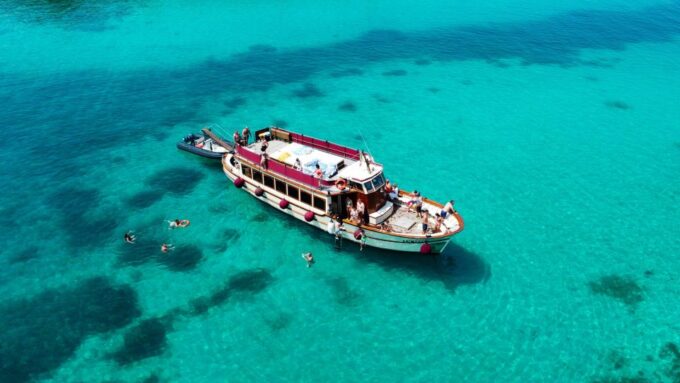 From Palau/La Maddal: Boat Tour of La Maddalena Archipelago - Booking and Cancellation Policy