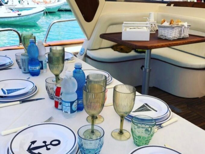 From Palau: South Corsica Trip by Wood Speedboat With Lunch - Onboard Lunch and Afternoon Snack