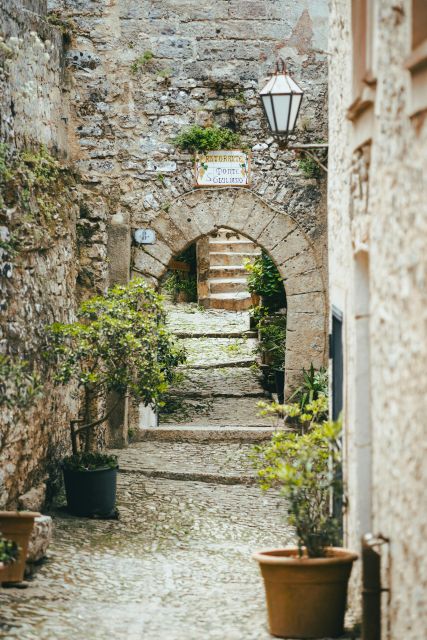From Palermo: Day Trip to Erice, Segesta and Salt Pans - Discovering Segesta