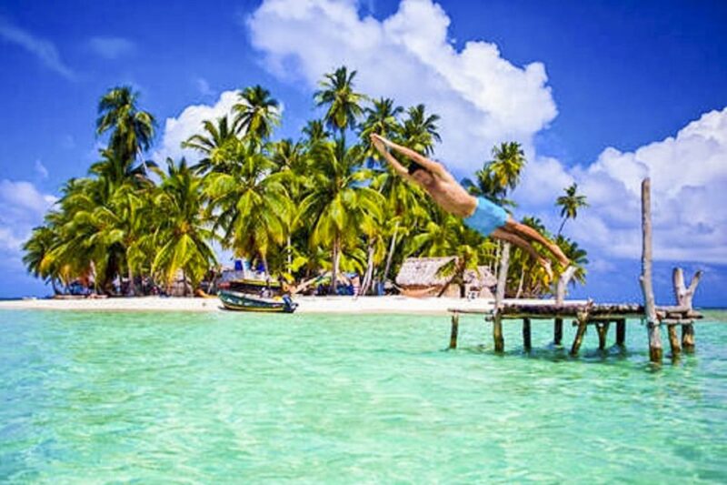 From Panama City: 4 San Blas Islands Day Trip With Lunch - Key Points