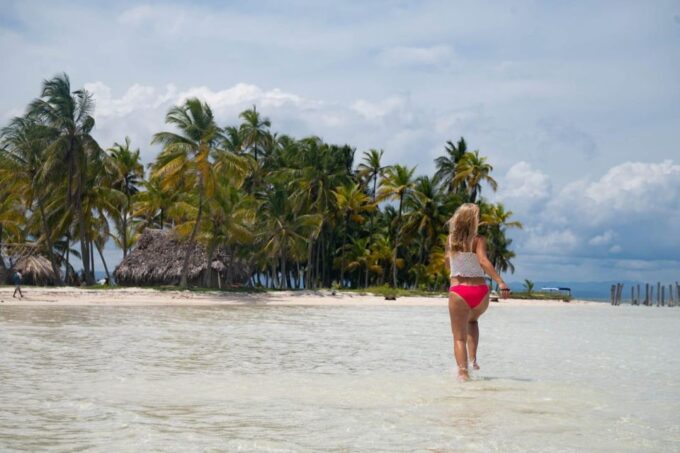 From Panama City: 4 San Blas Islands Day Trip With Lunch - Customer Reviews and Feedback