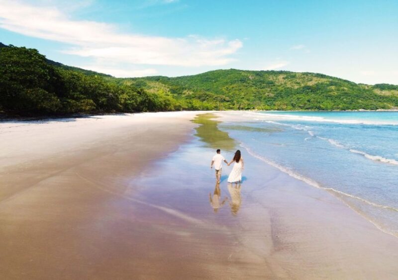 From Paraty: Shared Transfer to Vila Do Abraão - Pickup and Accommodation