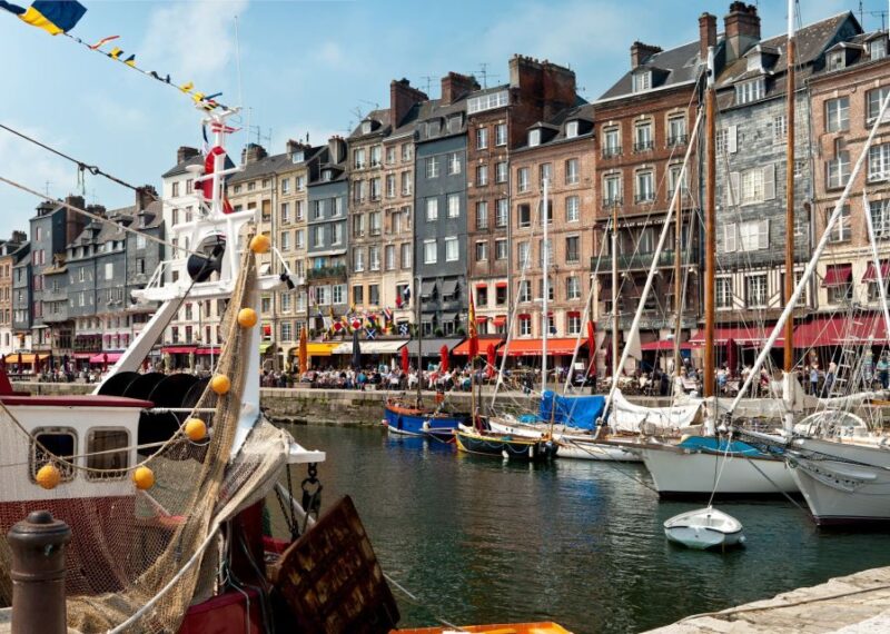 From Paris: 2-Day Normandy & Brittany Tour - Overnight Accommodation in Caen