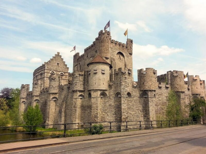 From Paris: Bruges and Ghent Private Day Trip in Flanders - Highlights in Bruges