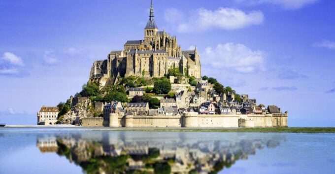 From Paris, Enchanting Mont St Michel Private Tour - Pricing and Booking Details