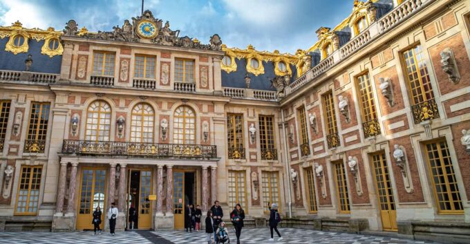 From Paris: FULL DAY Versailles Palace - Private Guided Tour - Access to Versailles Estate