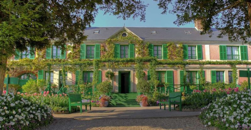 From Paris: Giverny and Versailles Private Full-Day Trip - Just The Basics