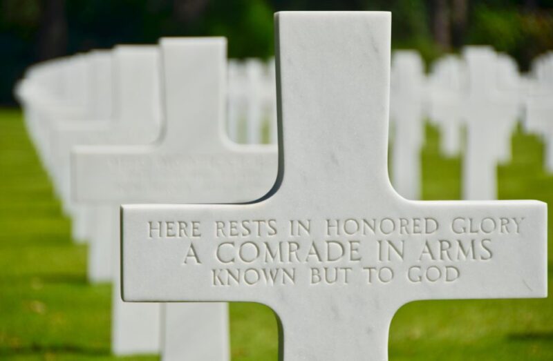 From Paris, Private Tour D-Day Beaches and Cemetery Full Day - Itinerary Overview