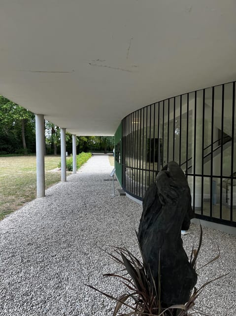 From Paris : PRIVATE TOUR - Villa Savoye - Le Corbusier - Duration and Tour Length