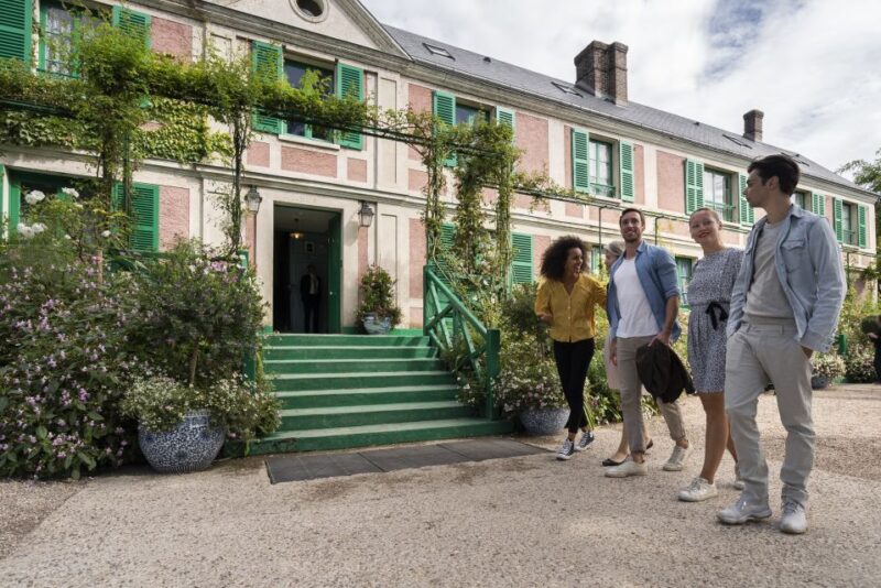 From Paris : Shopping at McArthurGlen Center and Giverny - Giverny Experience