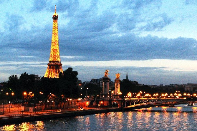 From Paris to CDG Airport or From CDG Airport to Paris (One Way) - Included in the Transfer