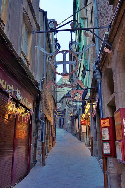From PARIS to MONT SAINT MICHEL UNESCO World Heritage - Accessibility and Additional Information