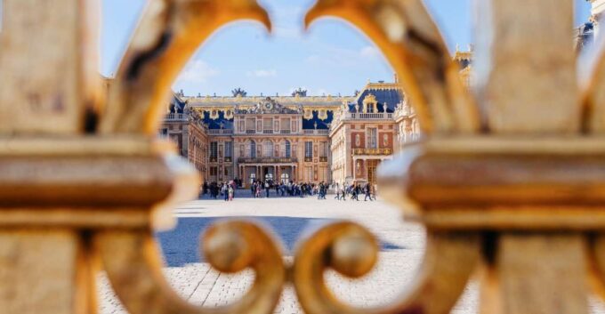 From Paris: Versailles Guided Tour With Skip-The-Line Entry - Guided Tour Experience