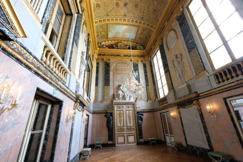 From Paris: Versailles Palace and Gardens Guided Day Trip - Customer Reviews