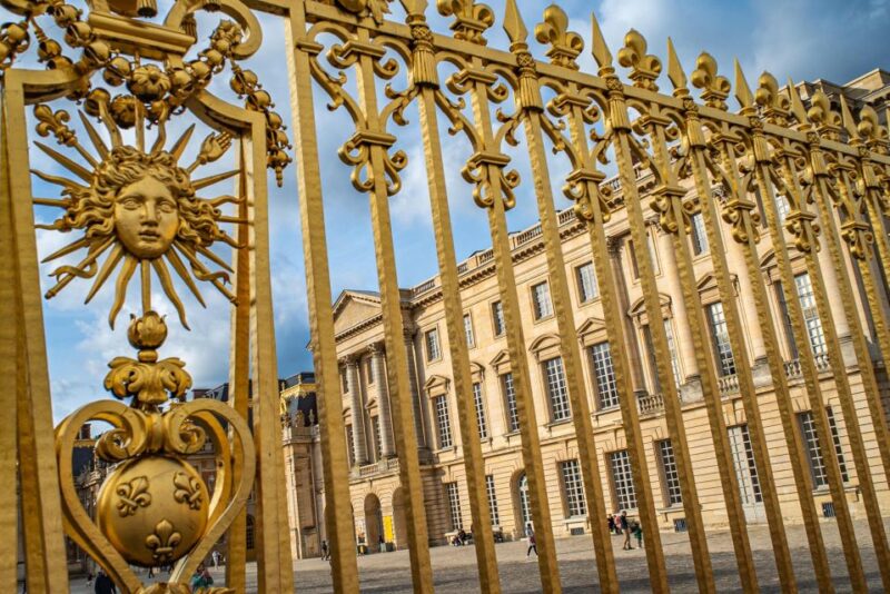 From Paris: Versailles Palace & Gardens Private Guided Tour - Just The Basics