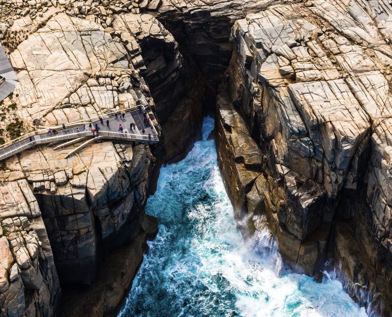 From Perth: Albany, Tree Top Walk & Wave Rock 3-Day Tour - Included Experiences