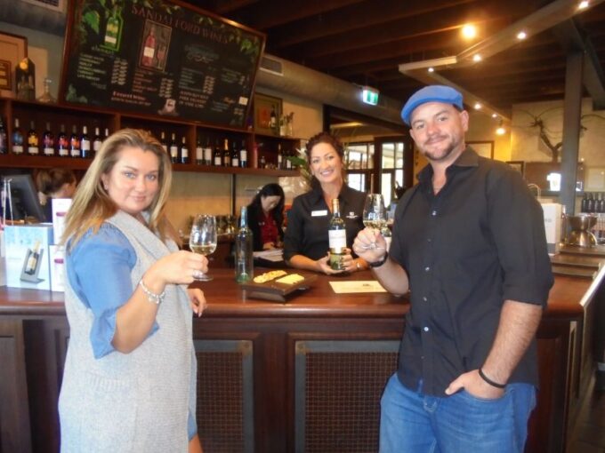 From Perth: Swan Valley Winery & Brewery Day Tour With Lunch - Boutique Wineries